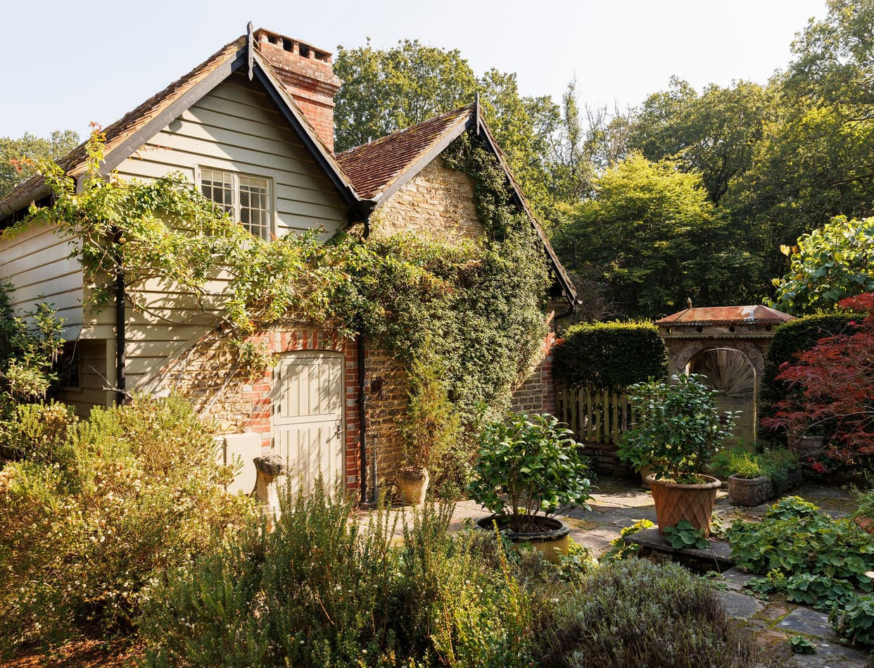 Walled Garden Country Cottage