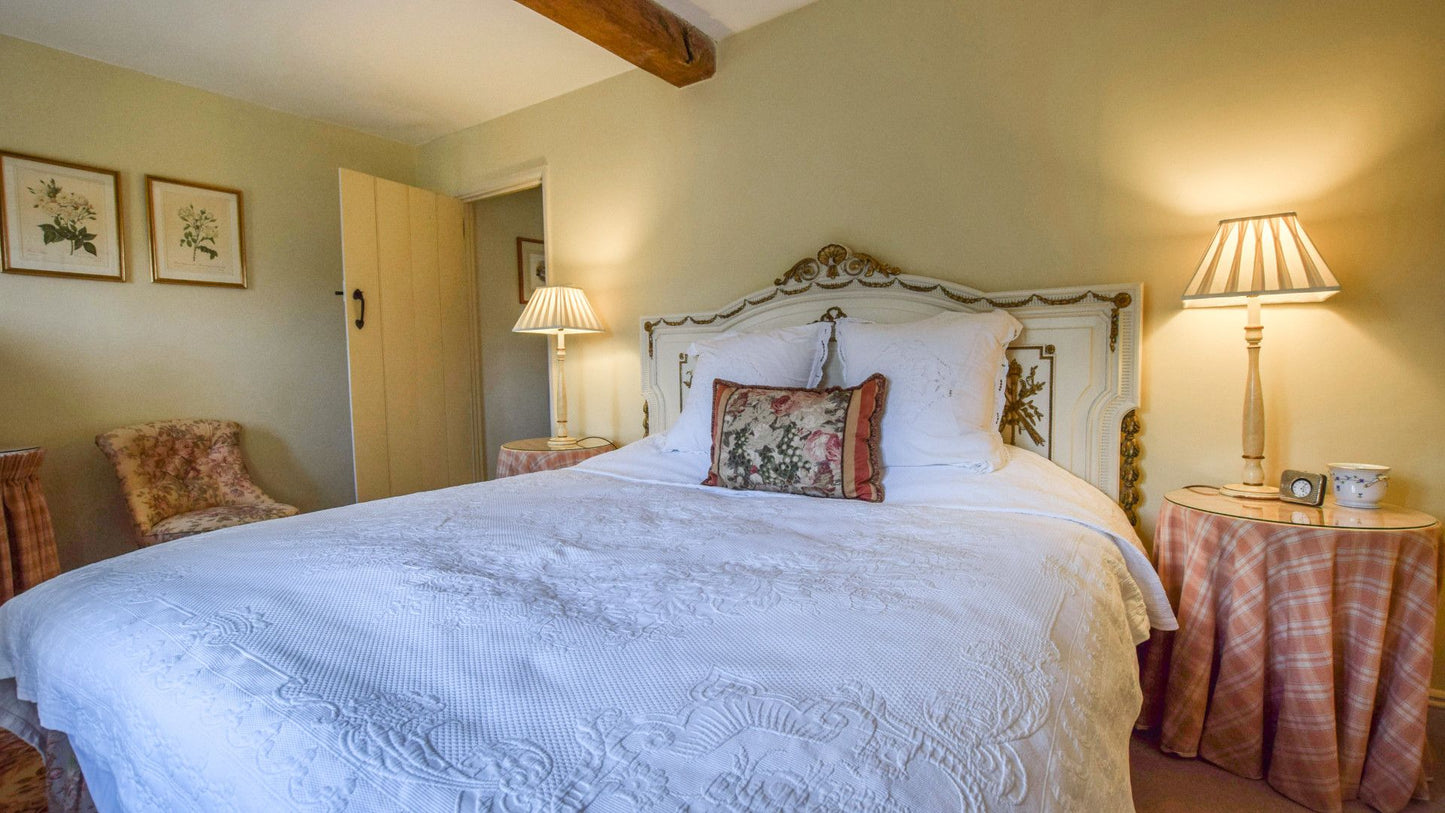 Elegant Cotswolds Mill