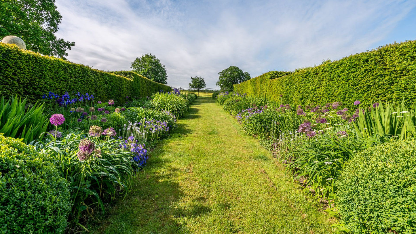 Elegant Cotswolds Mill
