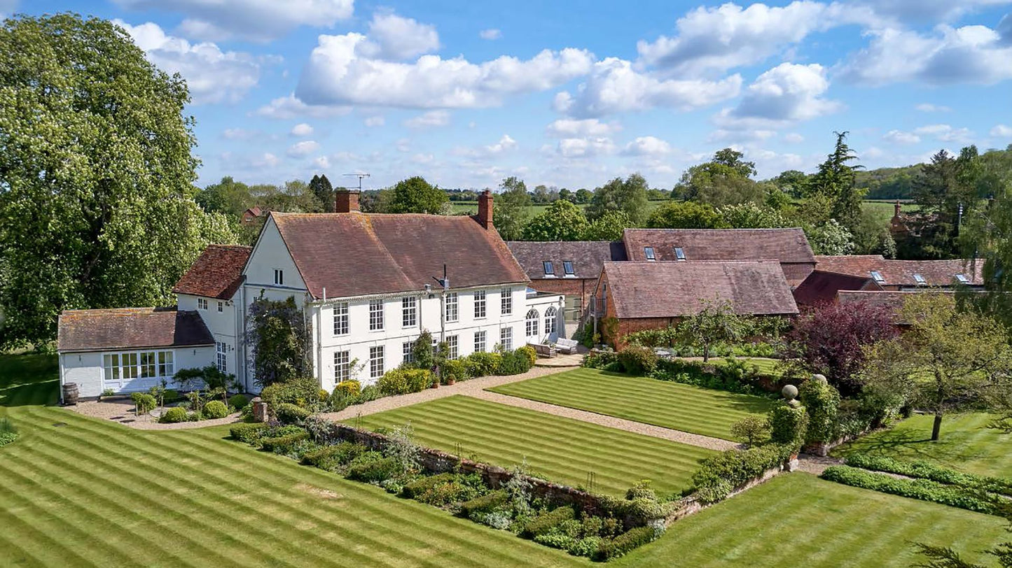 Charming Colourful Country Grange