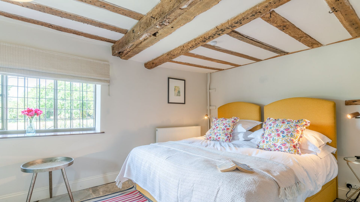 Redbrick Tudor Lodge