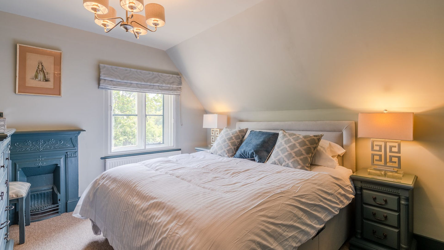 Heritage Cotswolds Cottage