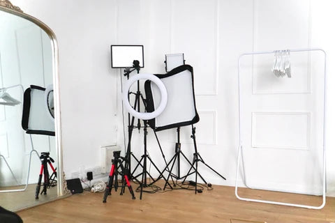 Neutral Panelled Studio