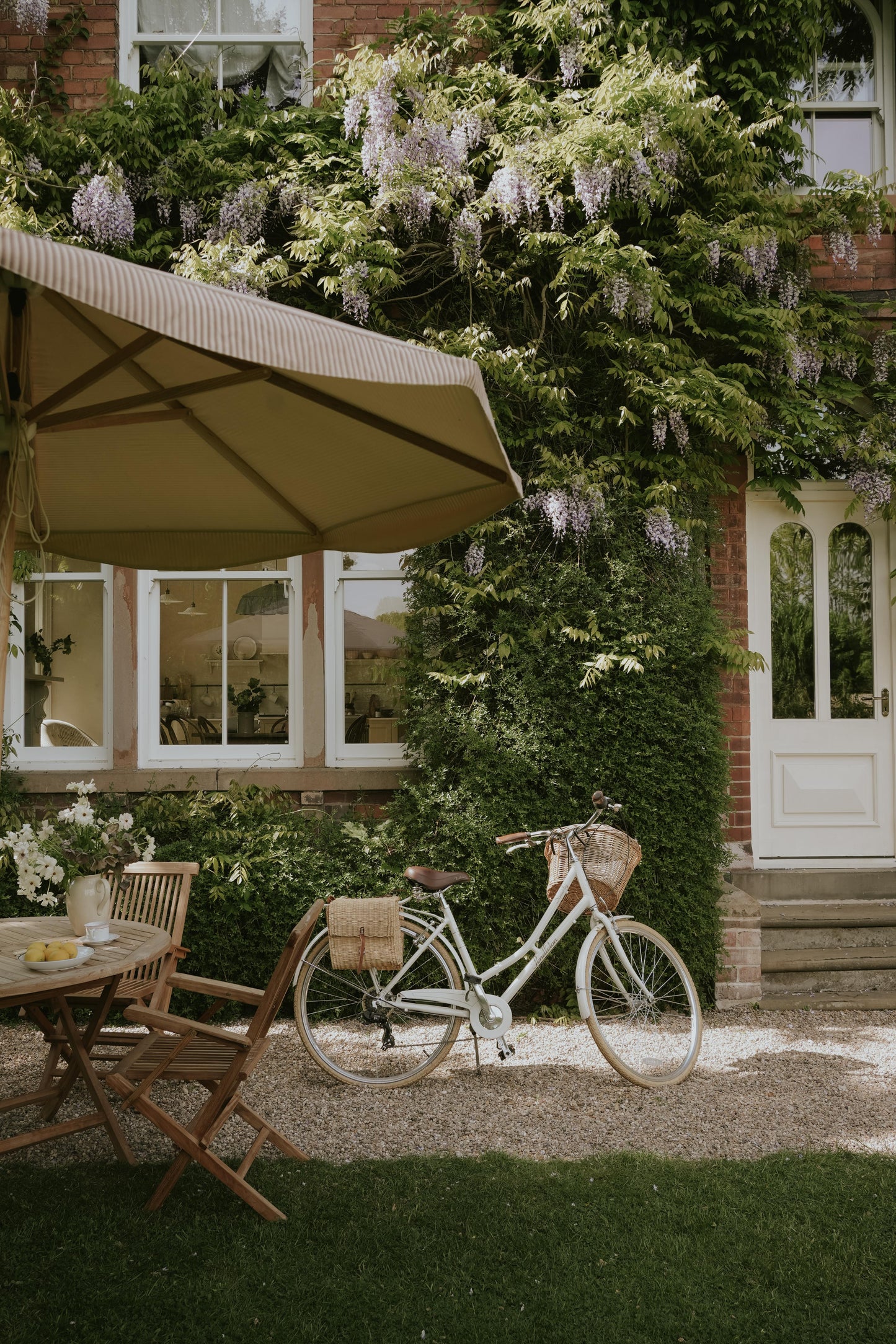 Victorian Vintage Country House
