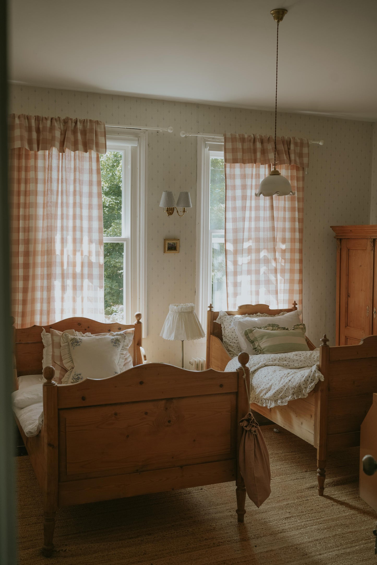 Victorian Vintage Country House