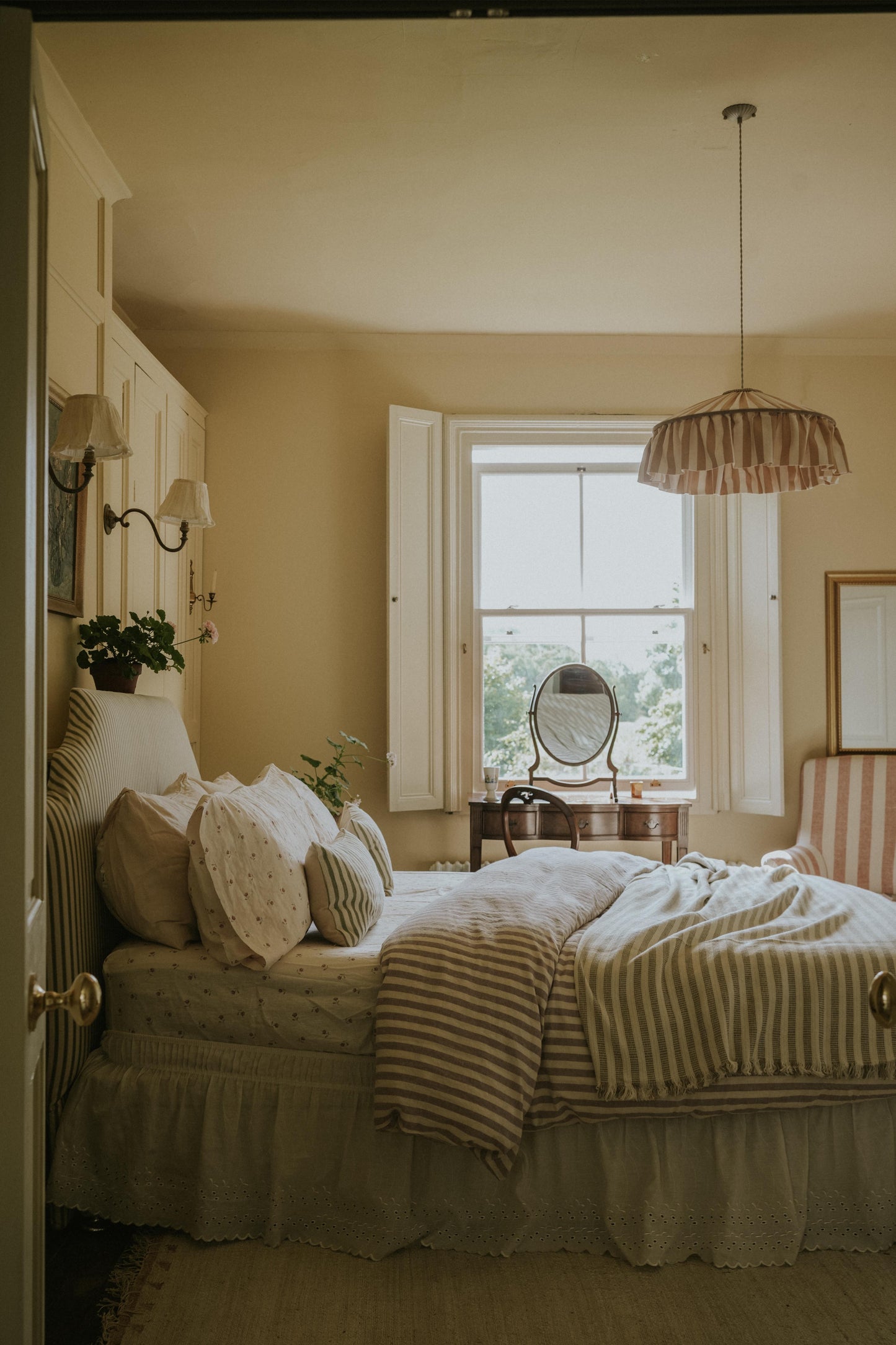 Victorian Vintage Country House