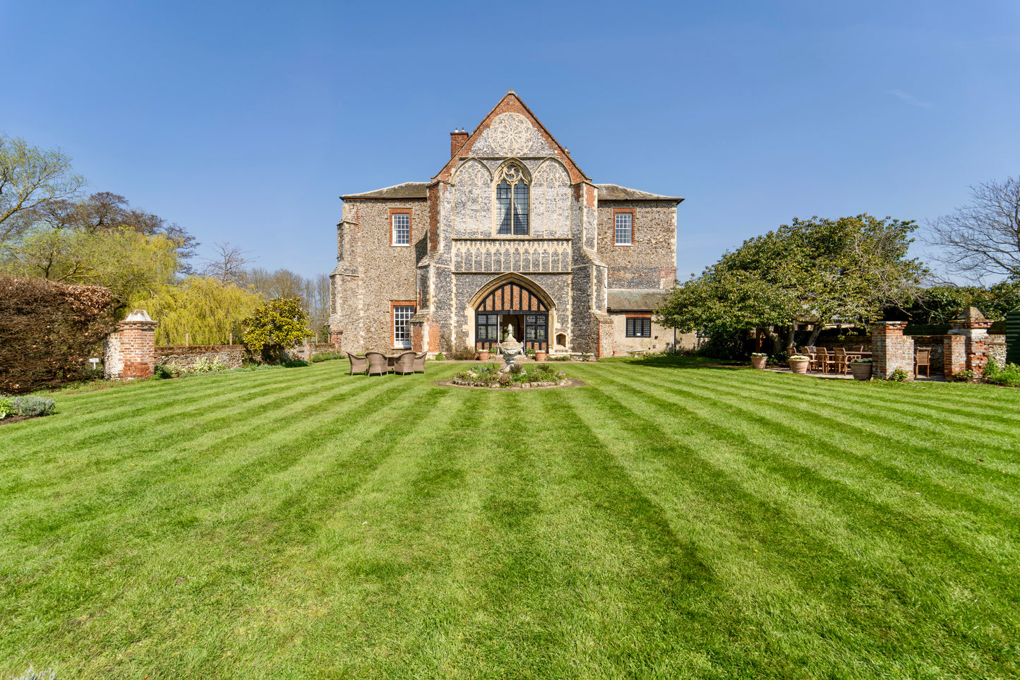 Romantic Gothic Historical Priory