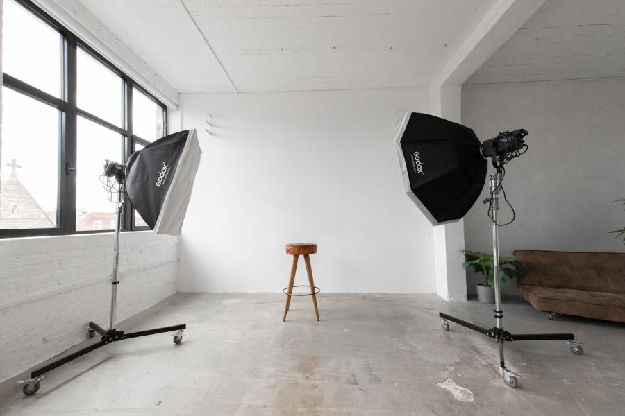 Aesthetic Content Creation Studio