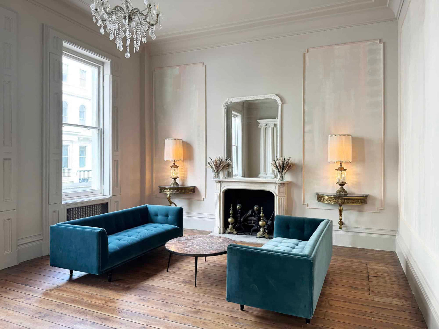 Abstract Georgian Townhouse Suite
