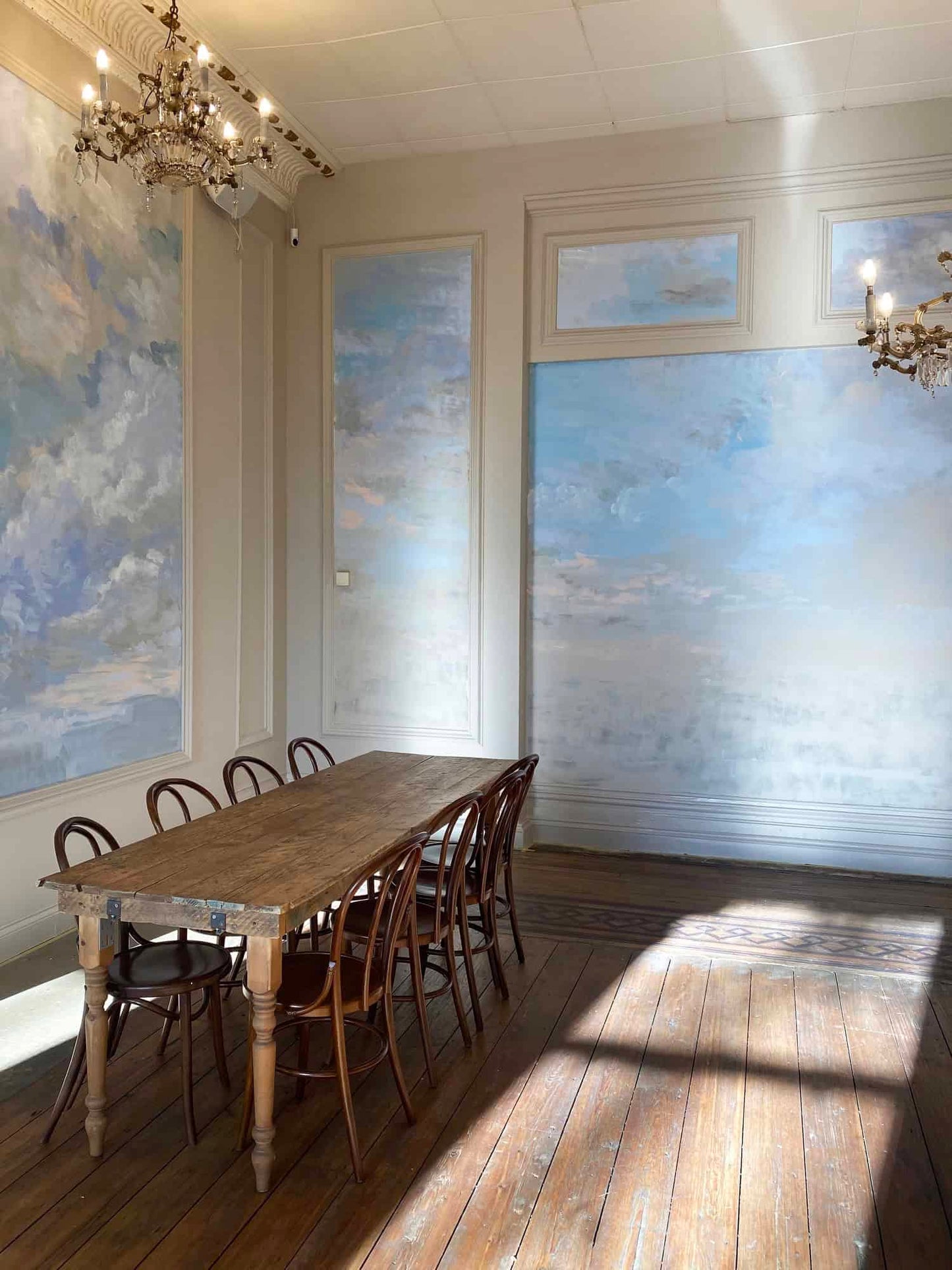 Cloud Georgian Townhouse Suite