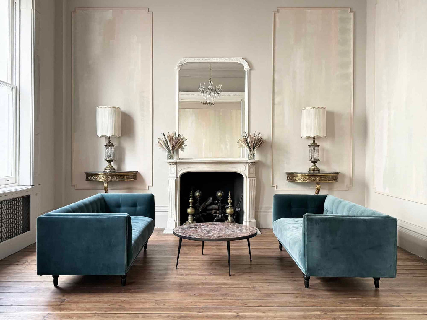 Abstract Georgian Townhouse Suite