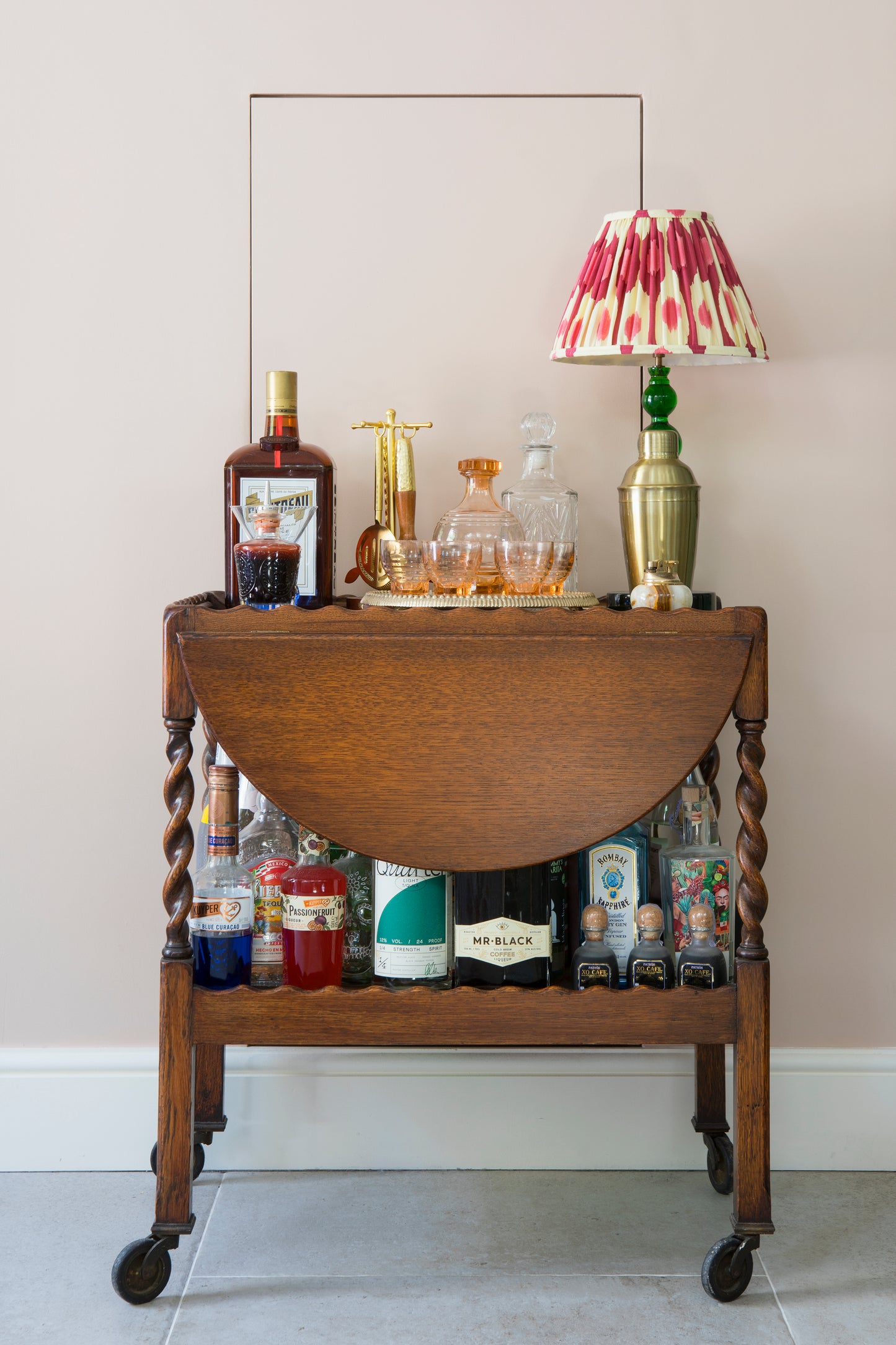 Pretty Pattern Floral Flat Fulham