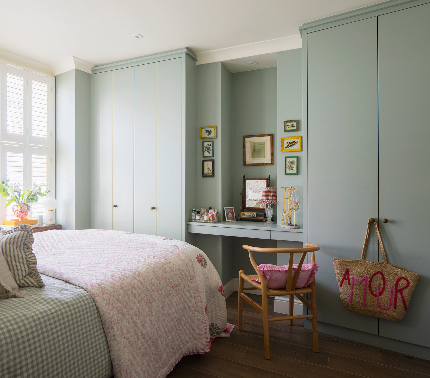 Pretty Pattern Floral Flat Fulham