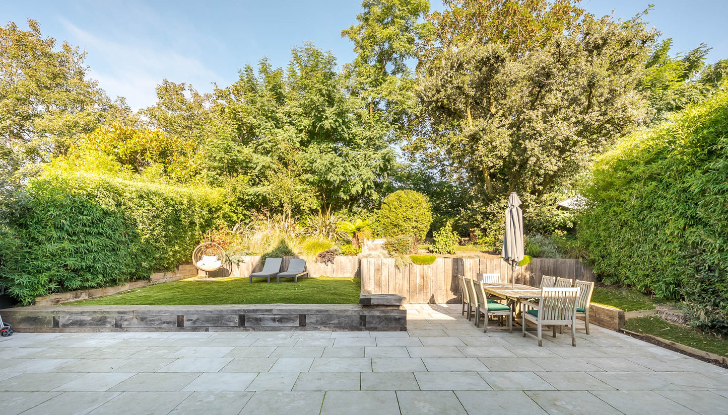 Modern Colour Pop Edwardian Wandsworth