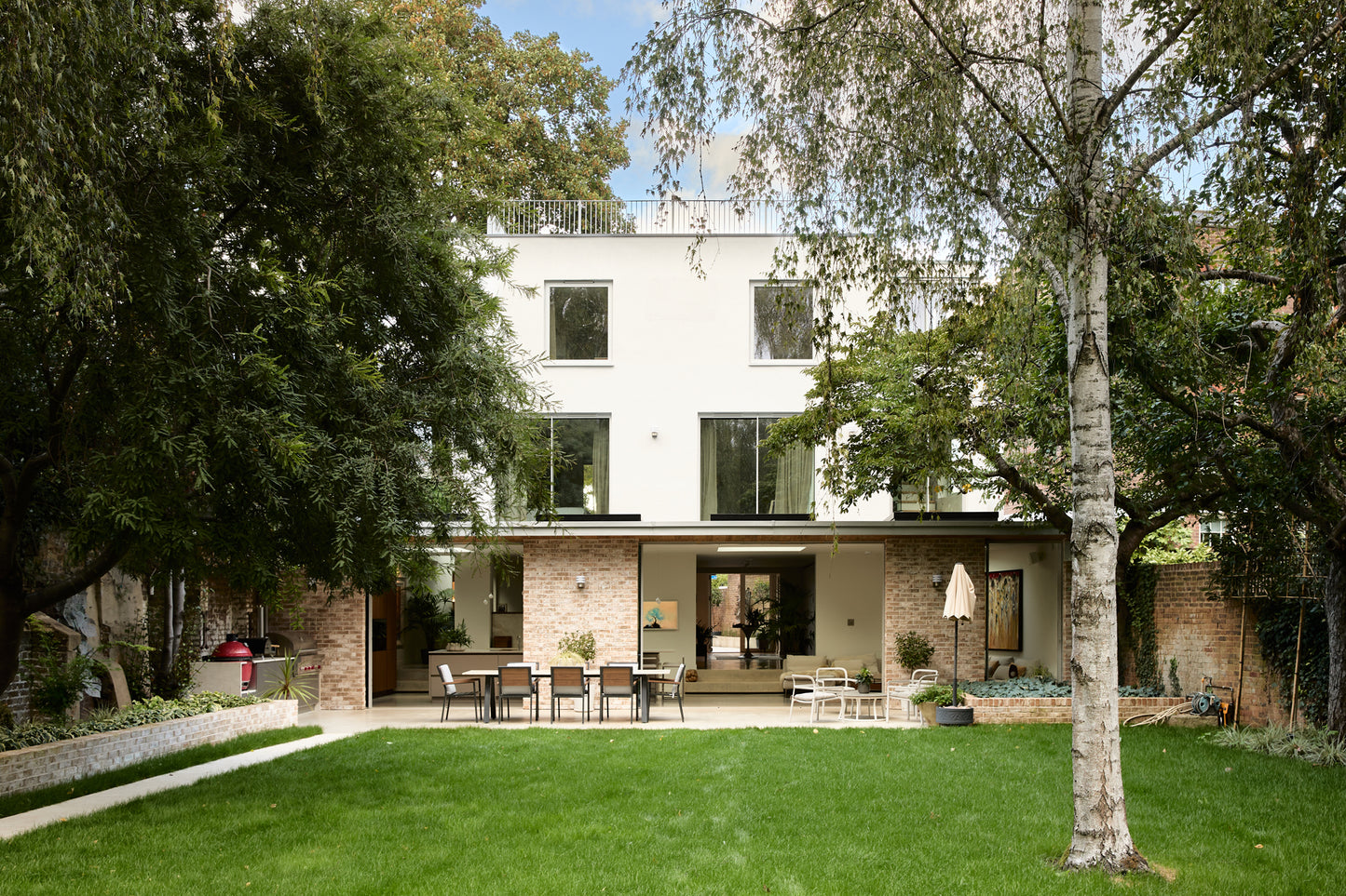 Minimalist Dockside Rooftop House Chiswick