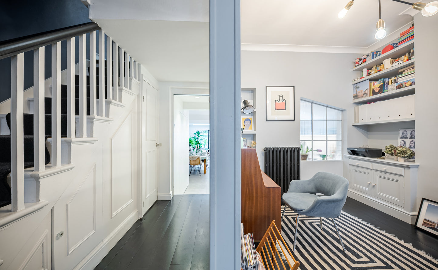 White Minimalist Open Plan Parsons Green