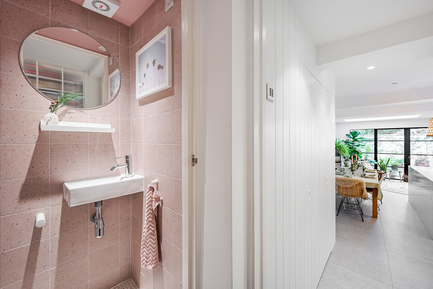 White Minimalist Open Plan Parsons Green