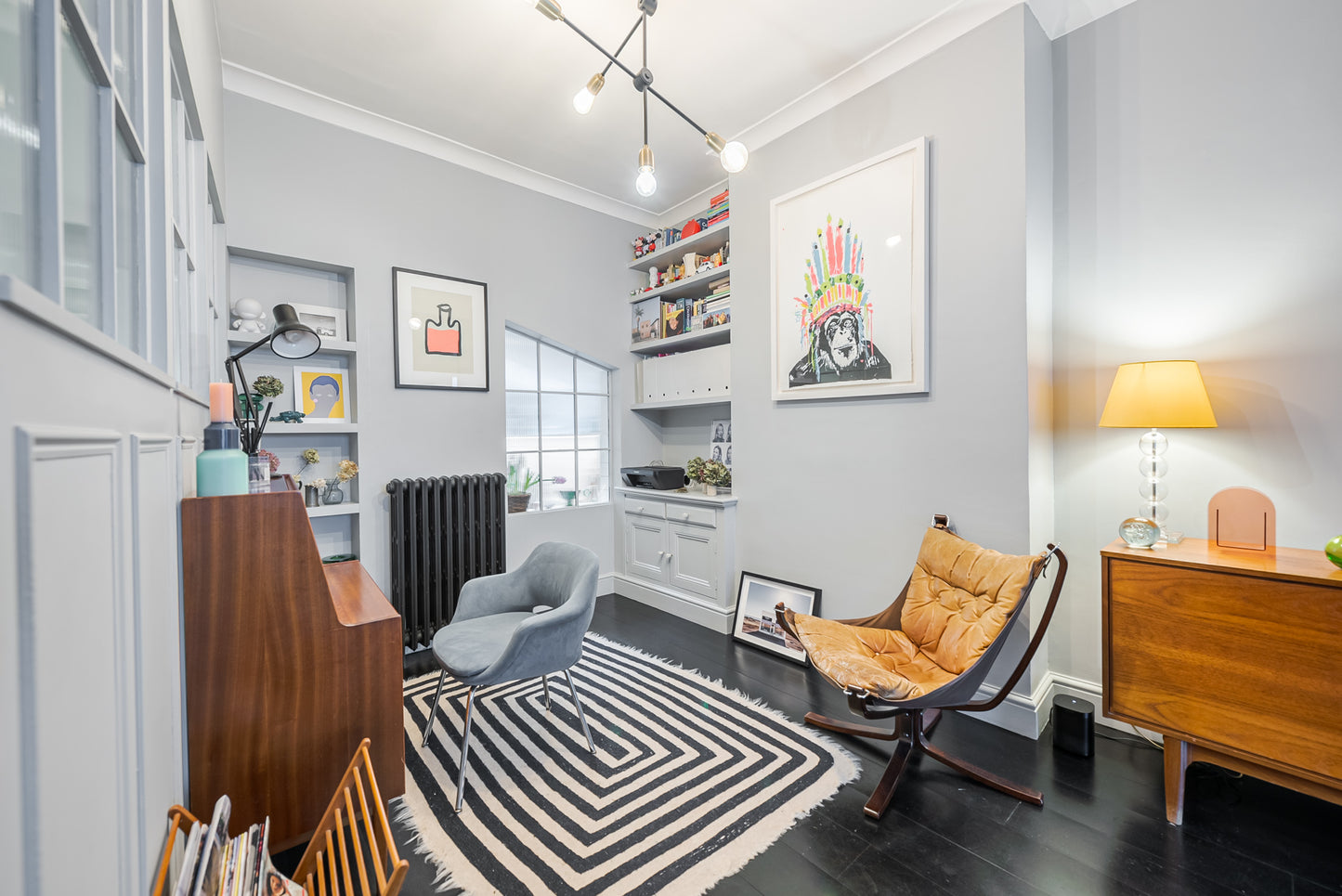 White Minimalist Open Plan Parsons Green