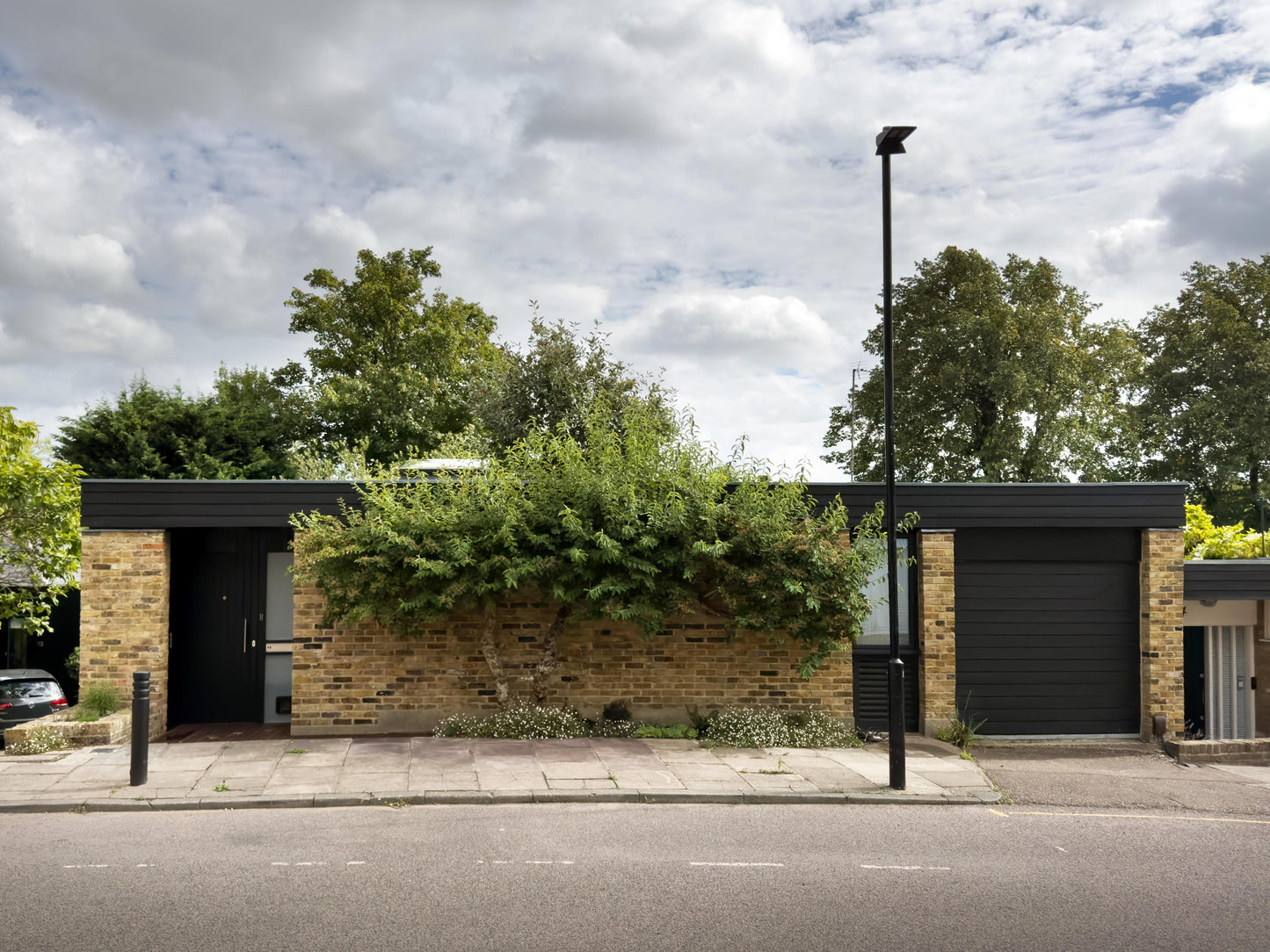 Tranquil Modernist House Highgate