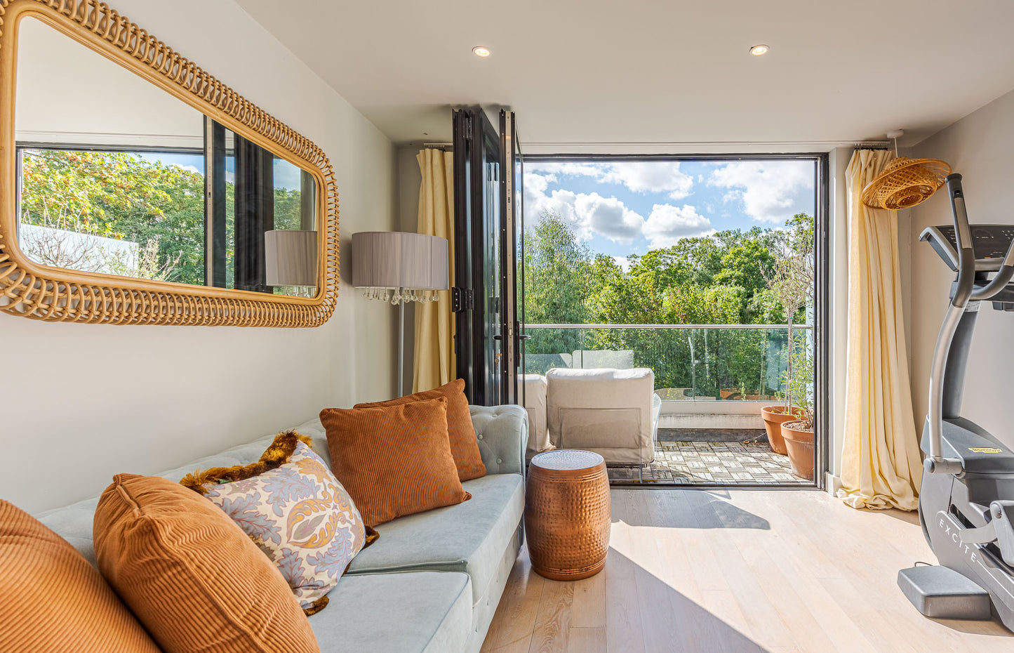 Exquisitely Colourful Town House