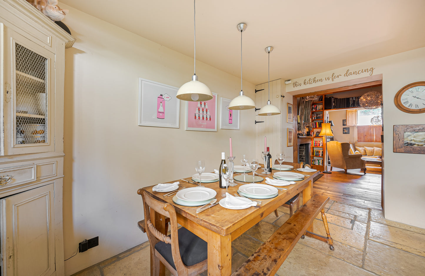 Cosy Country Book House Battersea