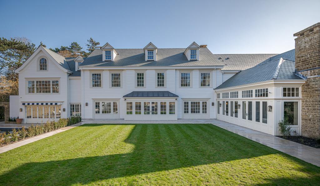 Hamptons House Surrey