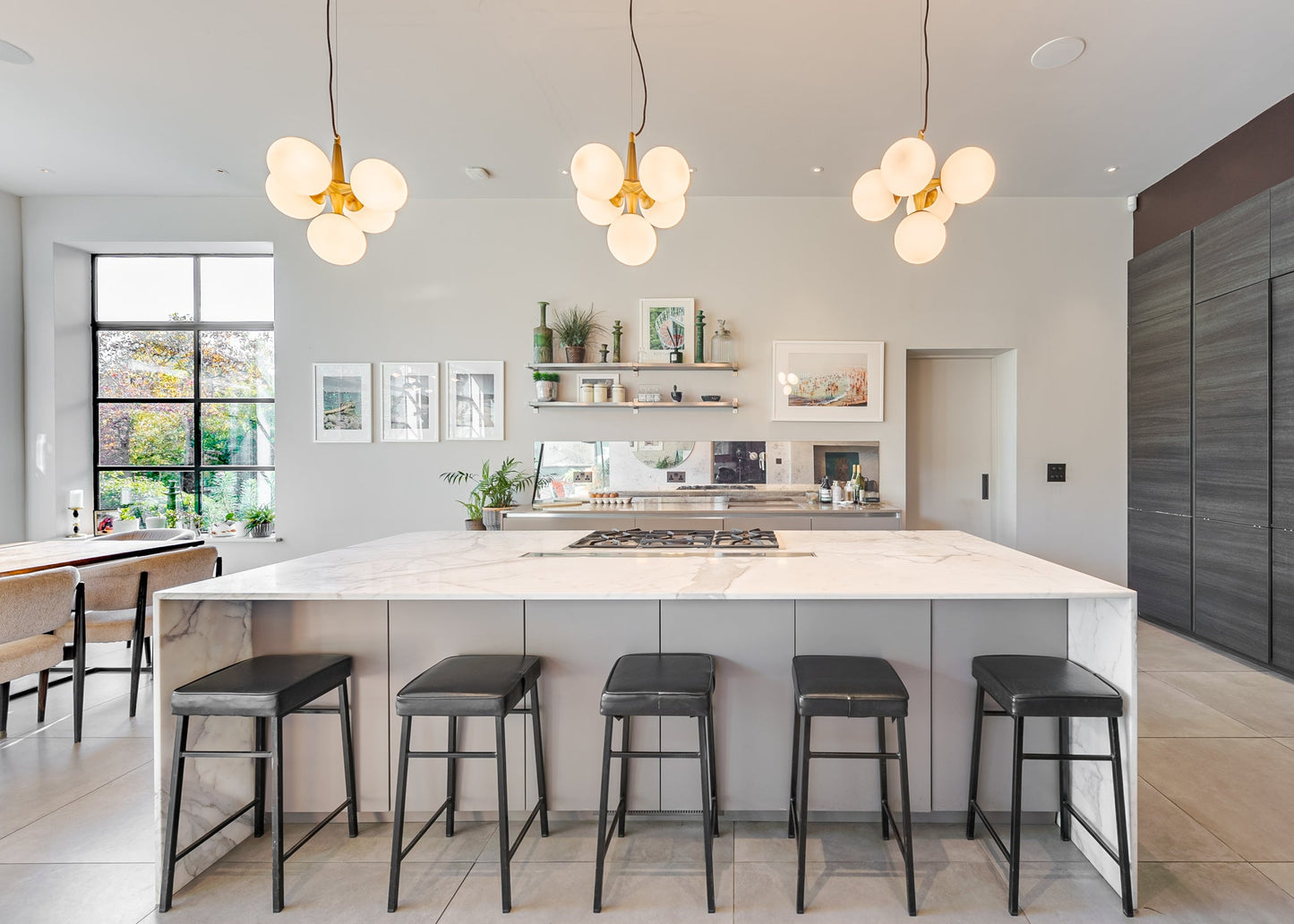 Light Filled Modernised Period Villa Richmond