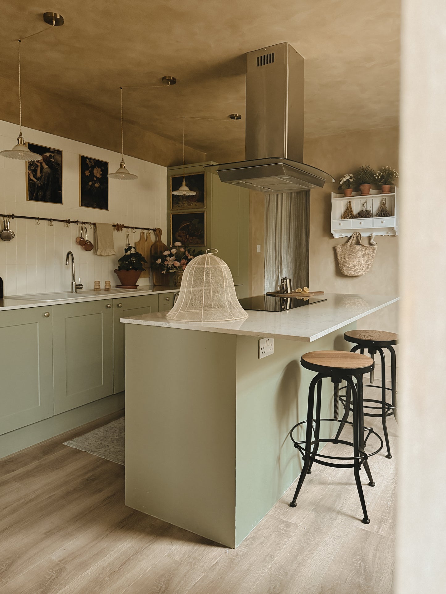 Charming Warm Neutrals Victorian Home Lincolnshire