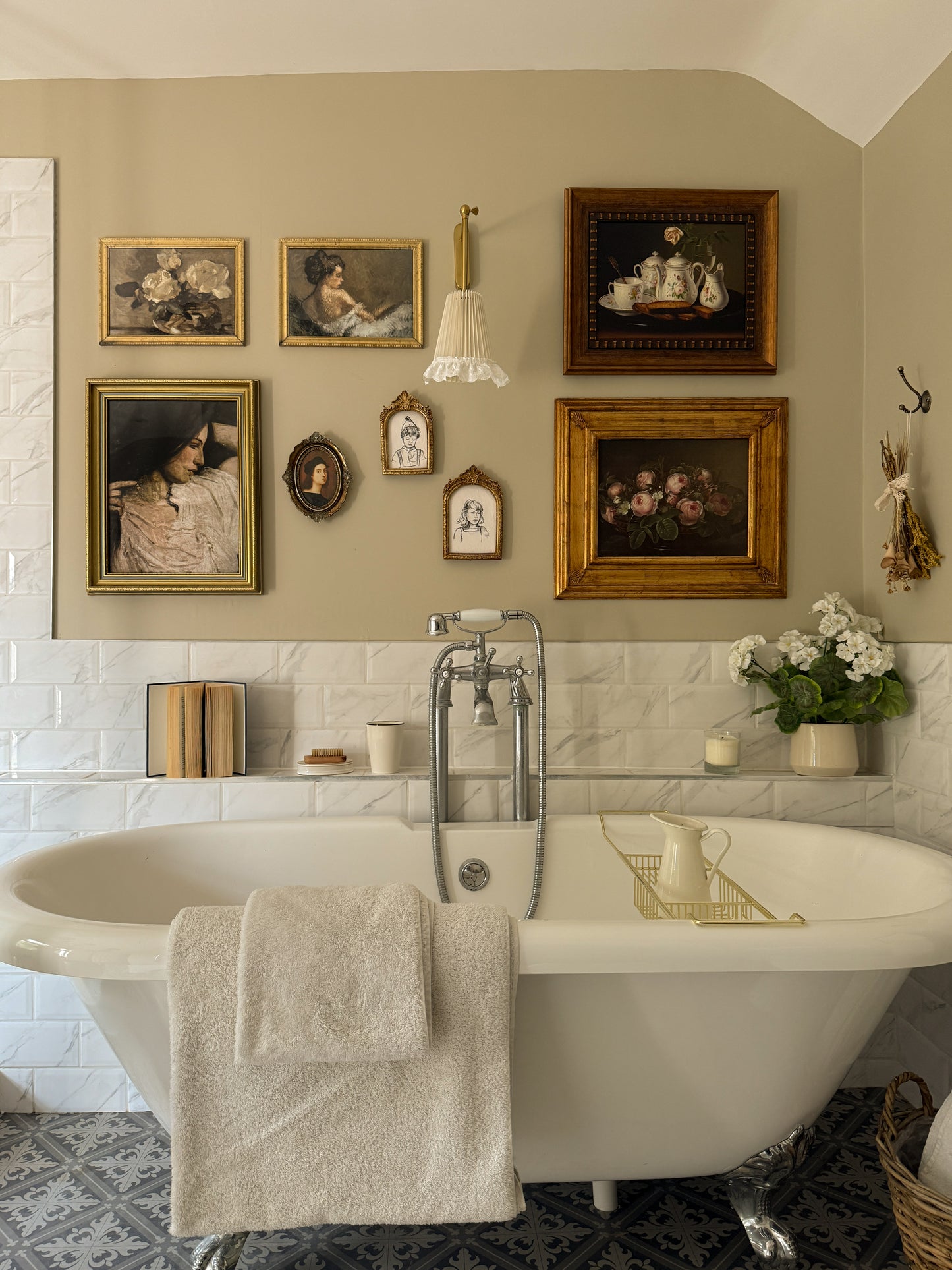 Charming Warm Neutrals Victorian Home Lincolnshire